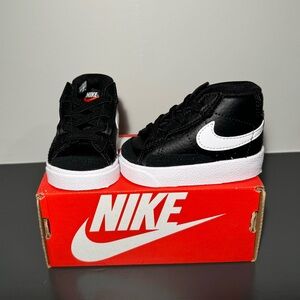 Nike Blazer Mid ‘77 shoes size 3C